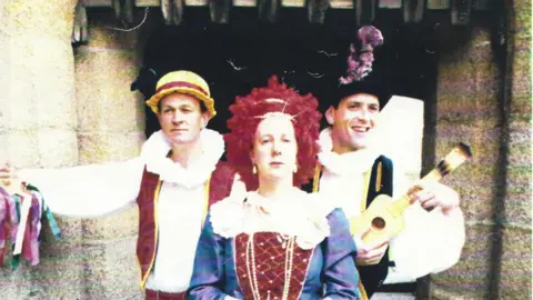 Bill Scott A picture of Bill, Steve and Kerri in the 1970s.