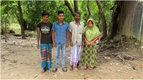 Shumana, pictured with relatives