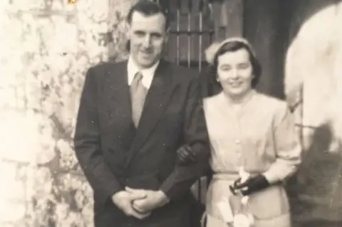 Love letter from 1950s returned to Cornwall couple