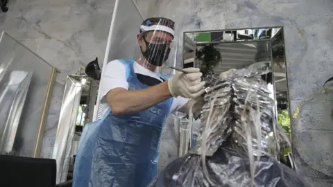 Pacemaker Hairdresser in PPE