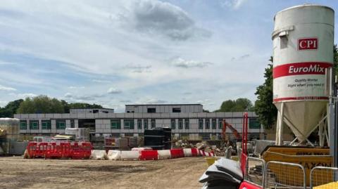  Building work at Rivertree Free School, Kempston