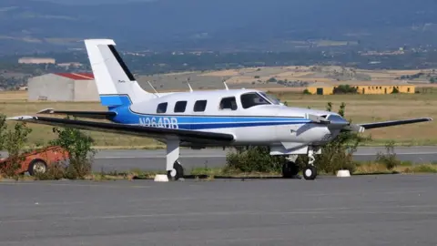 Rafael Álvarez Cacho A PA-46-310P Malibu aircraft