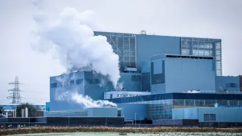 Hunterston B nuclear power plant closes down after 46 years