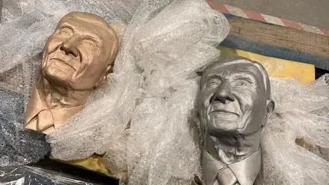 Andy Kershaw Media Busts of Sheffield cutler Stan Shaw 