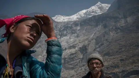 Getty Images Locals in Lantang valley try to rebuild their villages after the earthquake buried it with avalanche and rockfalls killing hundreds of people