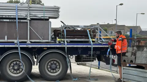 Anna Louise Claydon/BBC Modular structures being installed at a school in Essex