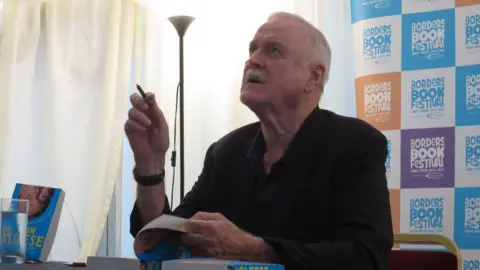 Markus Stitz John Cleese