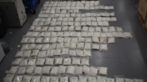 Met Police packs of cocaine