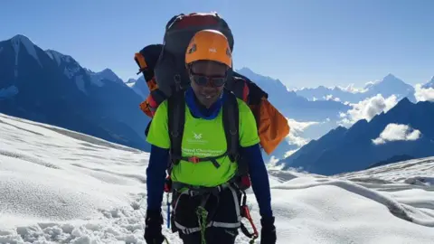 Kenyan mountain climber Cheruiyot Kirui
