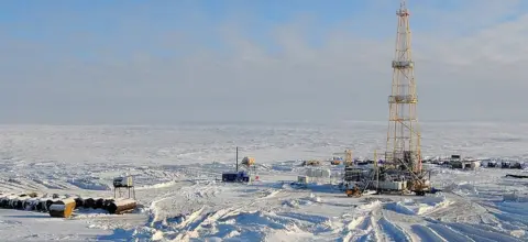 Getty Images Payakha oilfield in Taymyr, 2018 pic