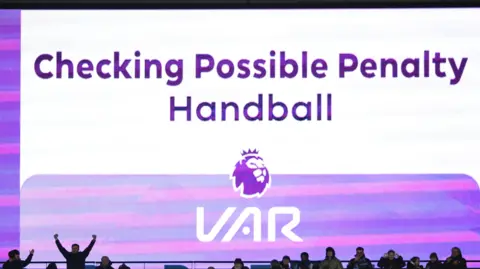 A VAR screen