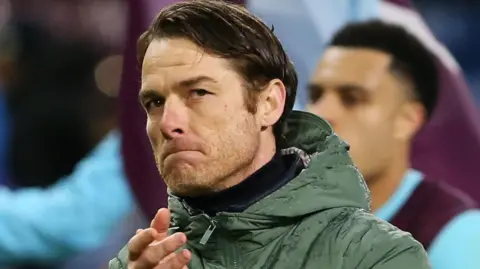 Burnley manager Scott Parker