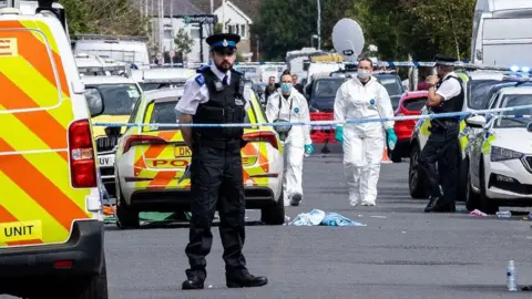 PA Police and forensics in Hart Street, Southport