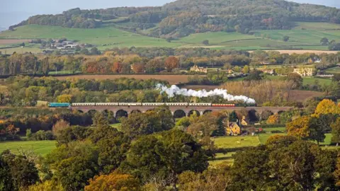 Jack Boskett Train crosses Stanway Viaduct