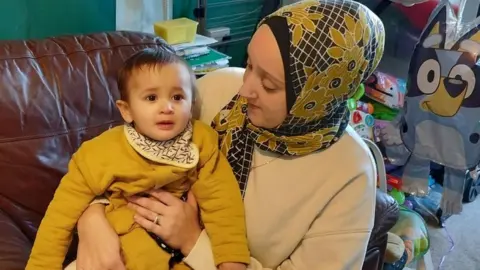 LDRS Emma Whitehouse and child