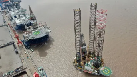 VCG oil rig