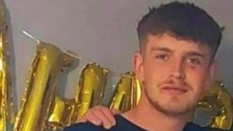 OnlyFans model Abigail White wanted to 'shock and scare' partner - BBC News