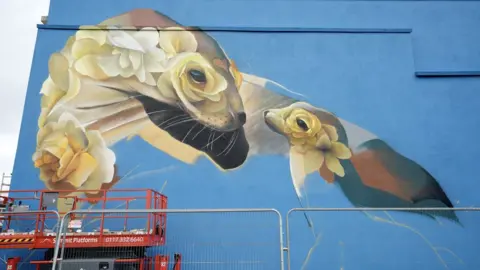 Colin Moody Curtis Hylton mural at Weston Wallz