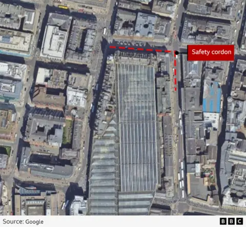 An overheard image of the city showing where the cordon is