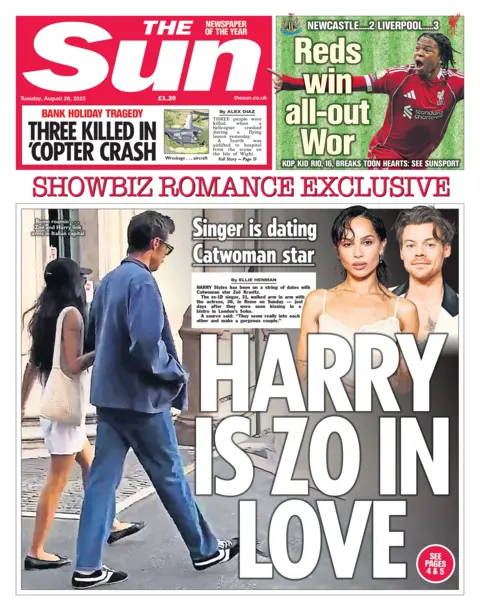Title on the front page of the Moon Read: "Harry is in love",