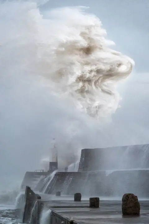 Stephen Davies Photography Wave with image in sea wave mist