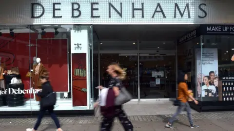 Debenhams set to close putting 12,000 jobs at risk