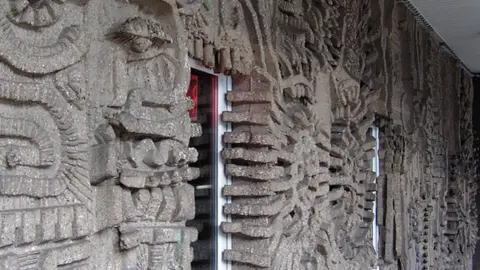 C20 Society Three Tuns mural