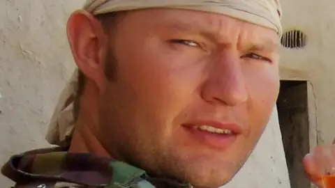 MOD Sergeant Simon Valentine