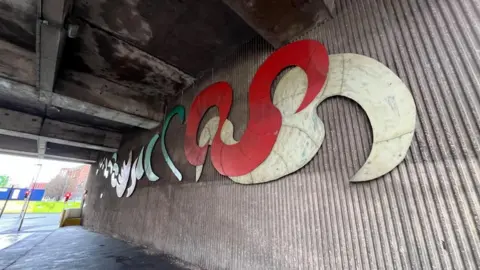 Another close up view of Traffic Flow.