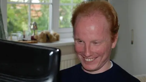 Darren Paskell Darren Paskell