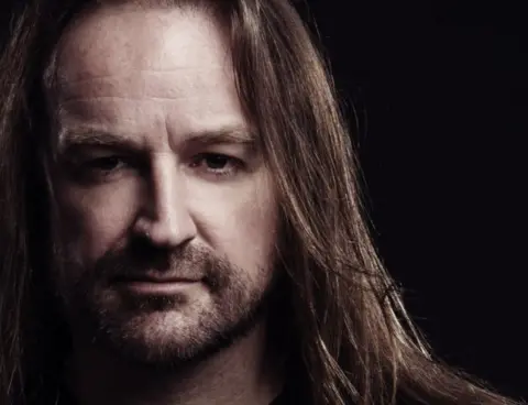 Tom Barnes Damian Wilson