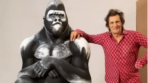 Tusk Gorilla and Ronnie Wood