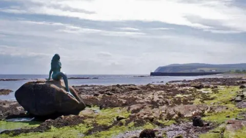 Richard Dorrell/Geograph Mermaid of the North