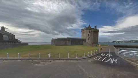 Google Castle Approach