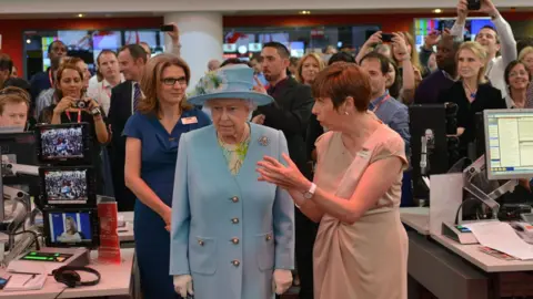 Fran Unsworth gives Queen Elizabeth II a tour of BBC Broadcasting House