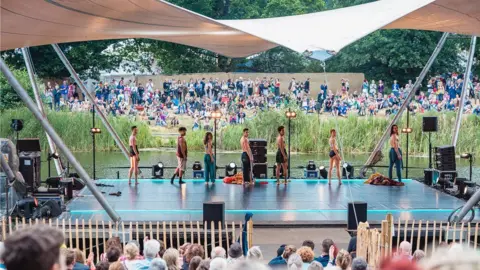 Teodora Andrisan Dancing at Latitude Festival 2019