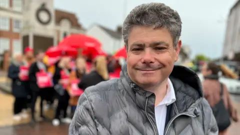 Stuart Woodward/BBC John Kent