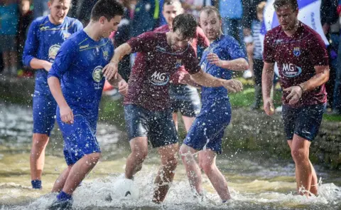 PA River football