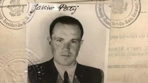 Reuters Jakiw Palij's 1949 US visa photo