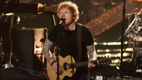 MARIO ANZUONI/Reuters ed sheeran