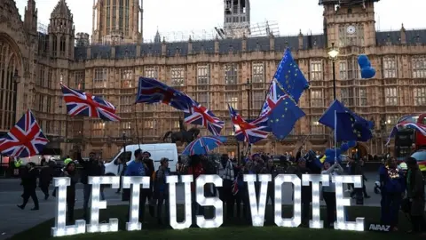 Getty Images Anti-Brexit protesters outside the Commons