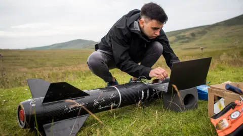 Imperial College London/PA testing rocket