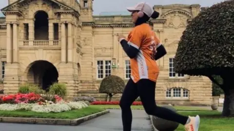 Safya Khan Safya Khan