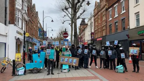 BBC Deliveroo strike in Reading