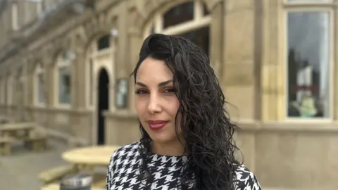 BBC/Jim Scott Cindy Godoy