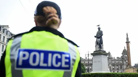 Getty Images police officer in Glasgow