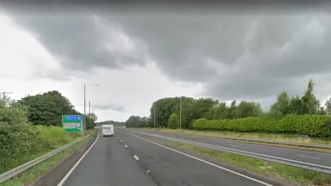 Google A63 westbound near North Cave