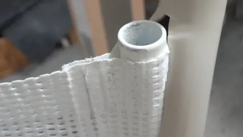 Which? Dreambaby stair gate after testing