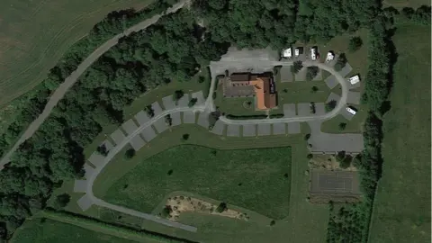Google Aerial pictures of Stroud Hill Park, Park Fen Road, Pidley, Cambridgeshire.