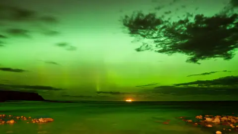 BBC Weather Watchers / Monica Focht Green aurora seen in Aberdeenshire